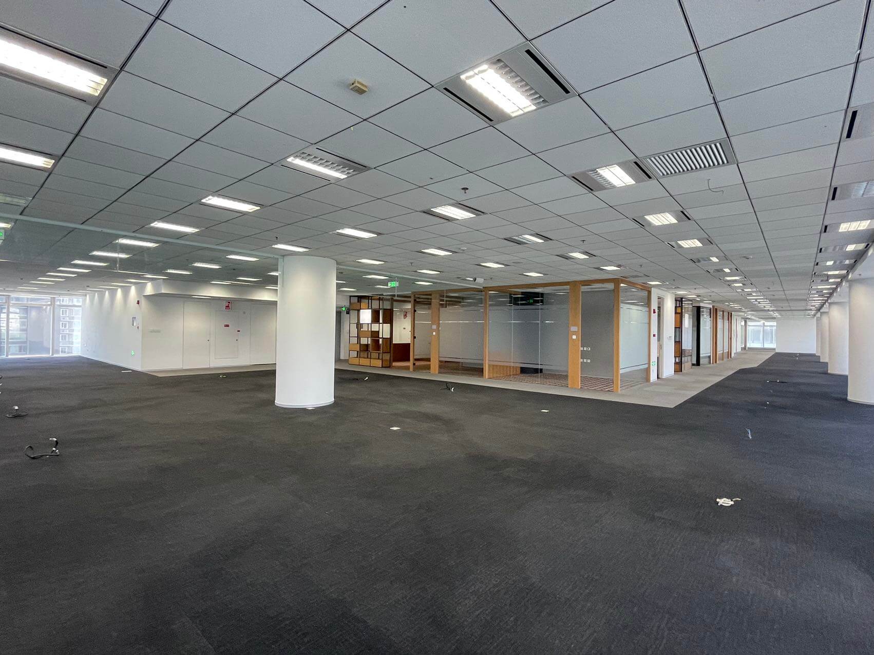 利星行大厦 3000平米办公室  